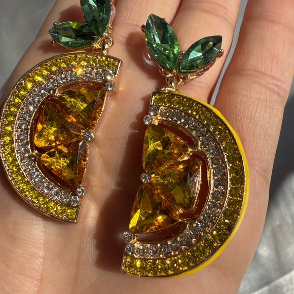 Anthropologe Amalfi Positano lemon Yellow and Green Crystal Earrings - Picture 12 of 15